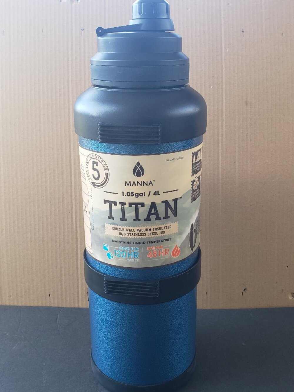 NEW Manna Titan Jug Thermos Insulated Stainless Steel Bottle 1.05 gal 4 Liters